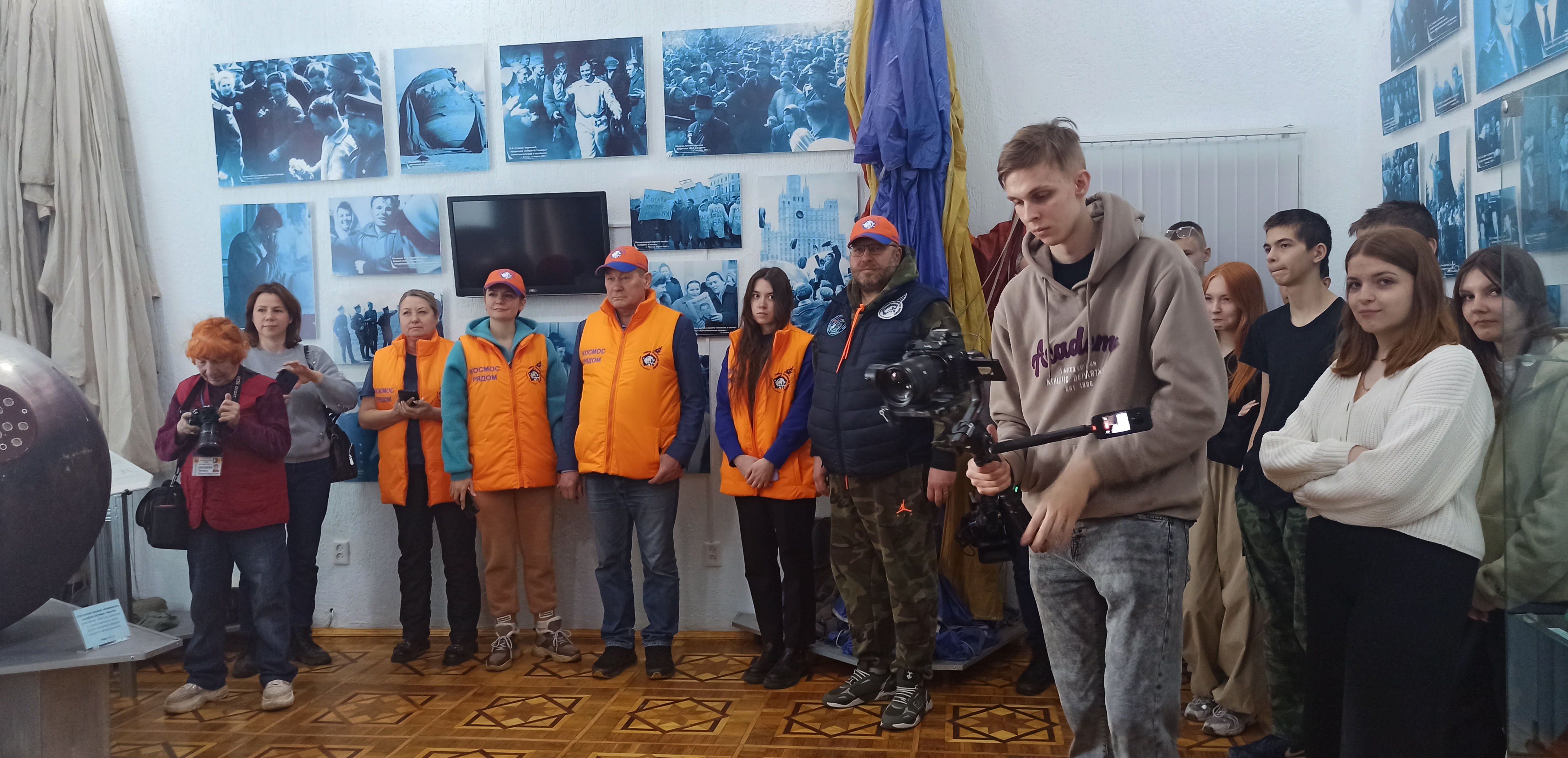 Энгельсский муниципальный район встречал участников автопробега-экспедиции  «Земная орбита Юрия Гагарина. Поехали!» | 14.03.2024 | Энгельс - БезФормата