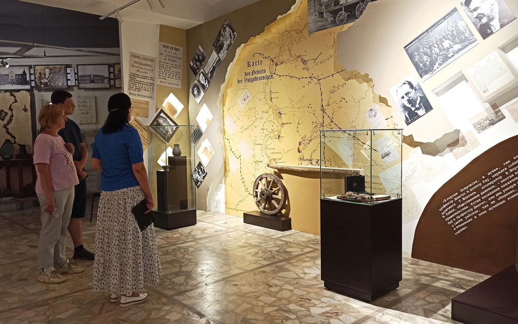 За неделю краеведческий музей посетили три первых. Энгельсский краеведческий музей.