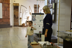 Сегодня в Энгельсском краеведческом музее прошли занятия «Урок в гимназии»