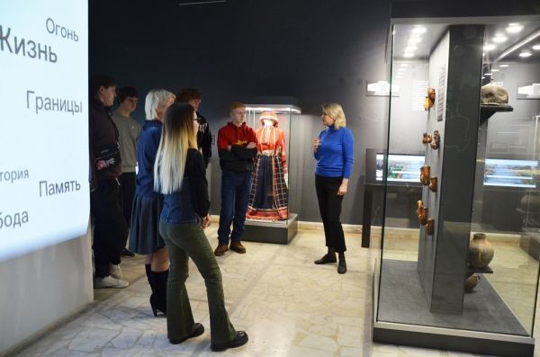 Вчера новое экспозиционное пространство «PRO музей» посетили студенты Поволжского кооперативного института