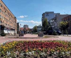 Сквер ул. Льва Кассиля/ул. Максима Горького