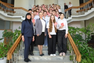Сегодня в Энгельсском краеведческом музее для активистов Движения Первых прошло торжественное мероприятие и состоялось вручение паспортов гражданина Российской Федерации